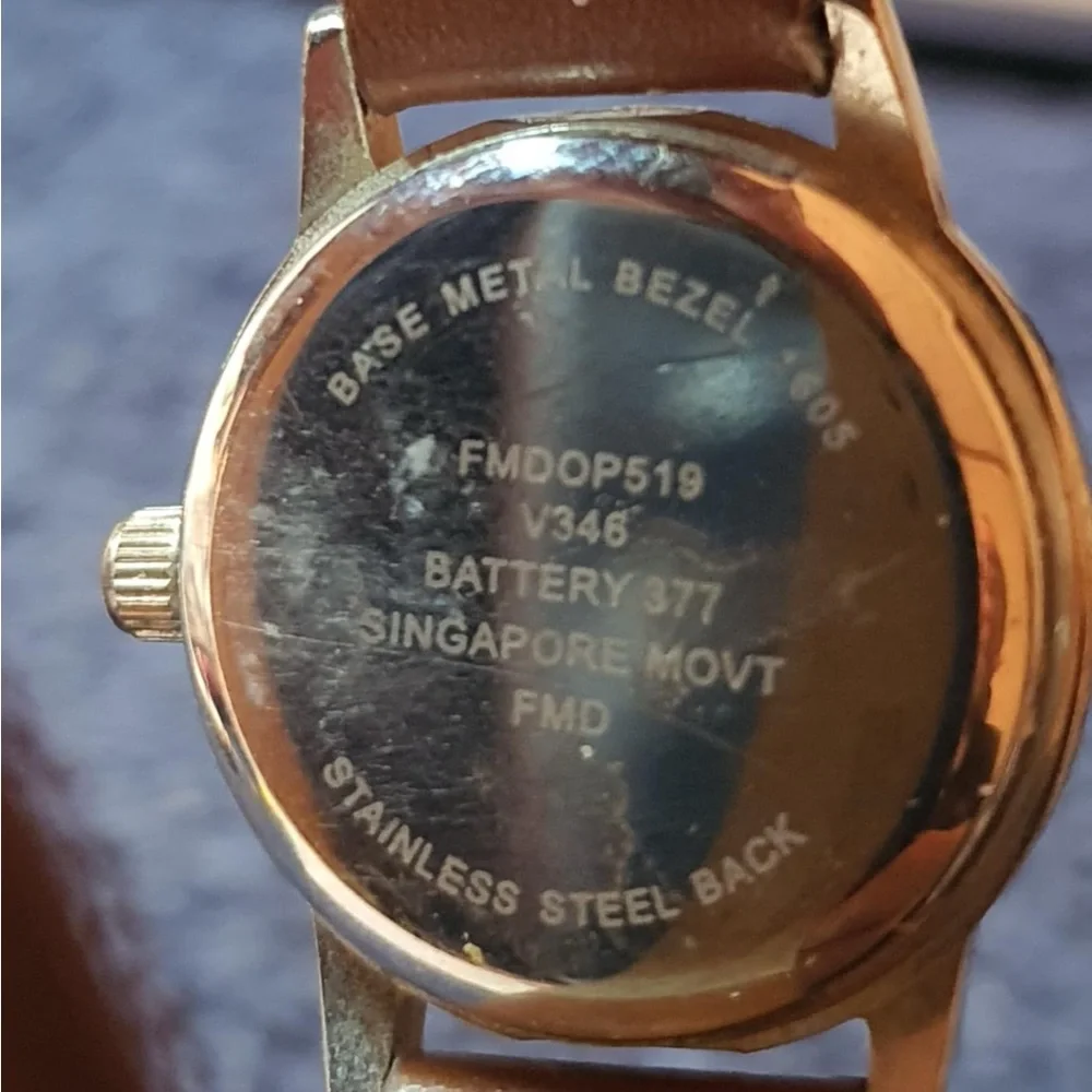 🦋10/$20🦋 FMDOP519 Silver/White Leather Women's Watch